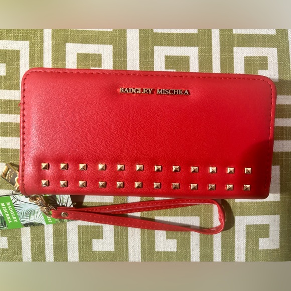NWT! SOLD! Badgley Mischka Diamond Quilted Studded Red Crossbody & Wristlet - Picture 8 of 10